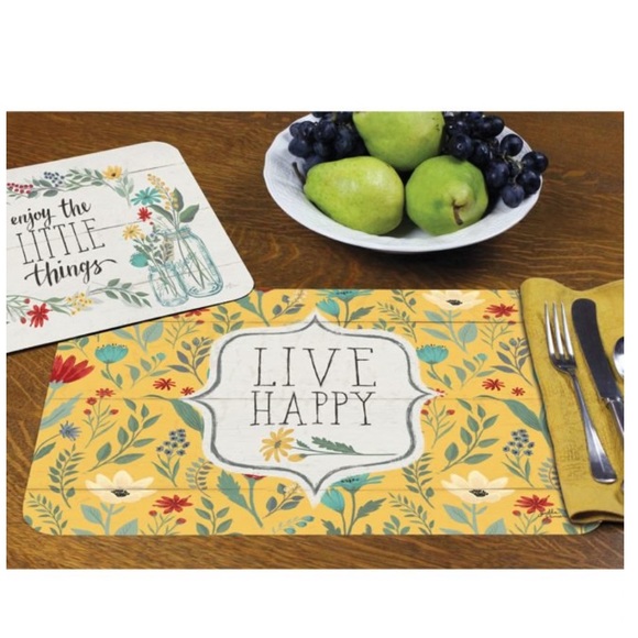 CounterArt Placemats Blooming Thoughts Reversible Floral Yellow 4 Piece Pieces - Picture 3 of 10